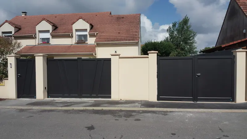 Portail et portillon aluminium FPEE Vegas gris anthracite assortis